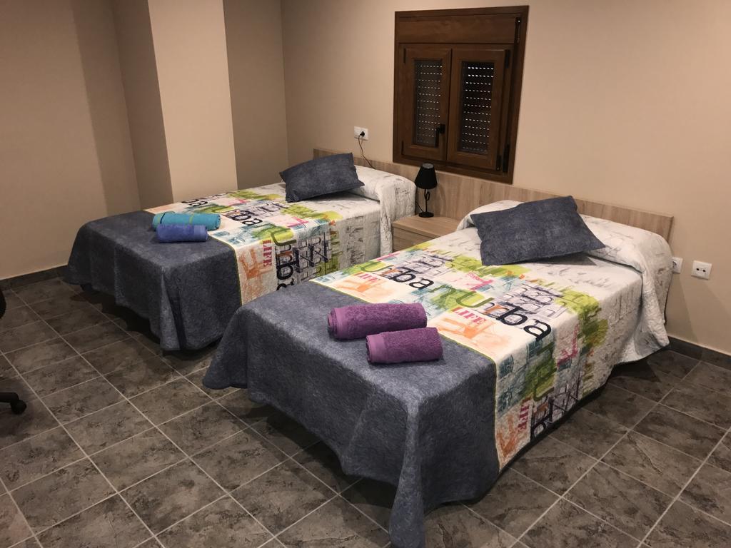Apartamentos Mequedo Alcañiz Extérieur photo